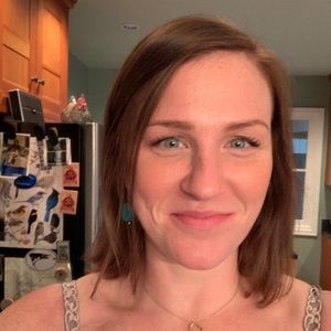 Meet your Posher, Whitney